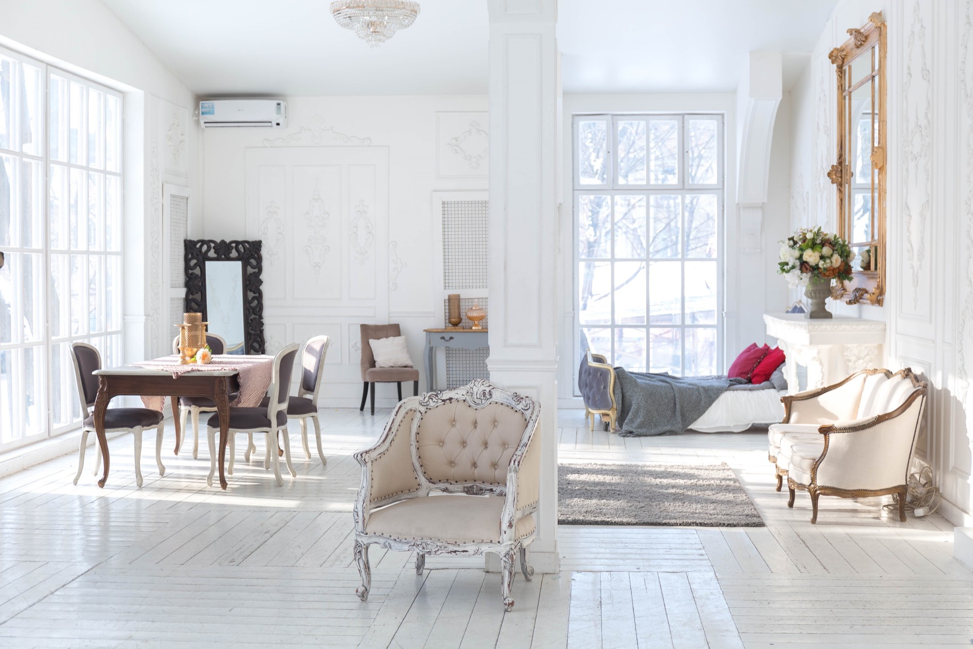 spacious bright living room